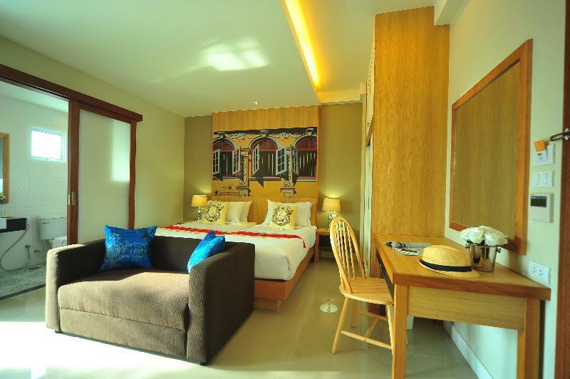 Ratana Hotel Rassada, Phuket Town- Sha Extra Plus Экстерьер фото